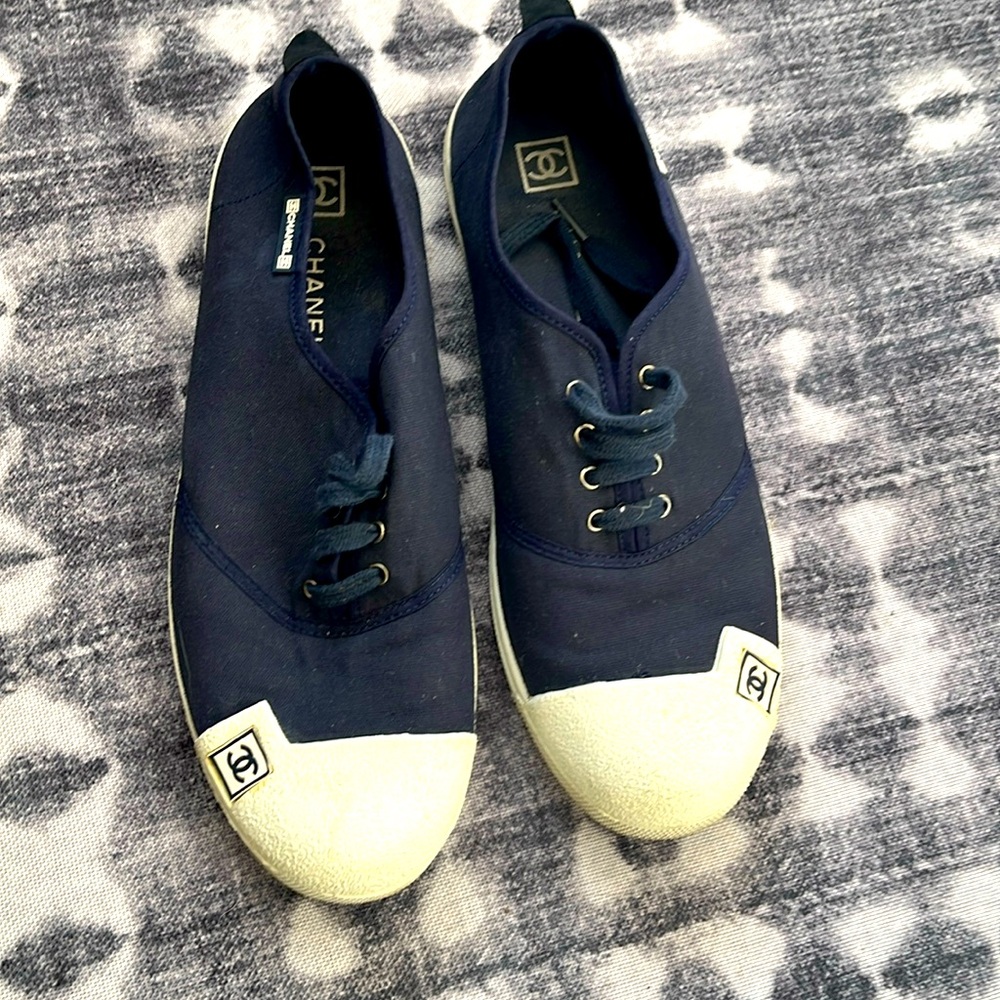Chanel Navy Classic Canvas sneakers